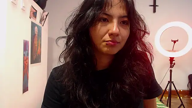 Snapshot of Asaray_T chatting on 04.10.26 Asaray T online show from 04.10.26