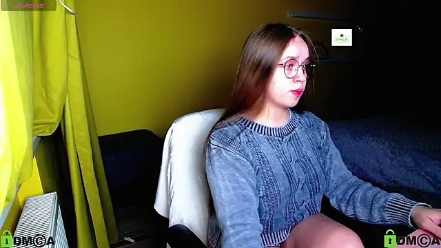 Snapshot of Lilysweet13 chatting on 11.23.25 Lilysweet13 online show from 11.23.25