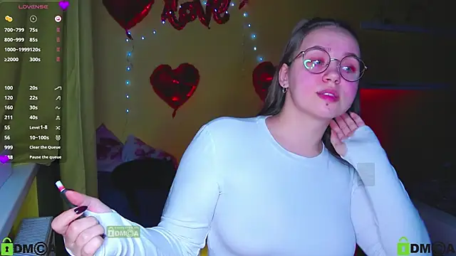 Snapshot of Lilysweet13 chatting on 02.26.26 Lilysweet13 online show from 02.26.26