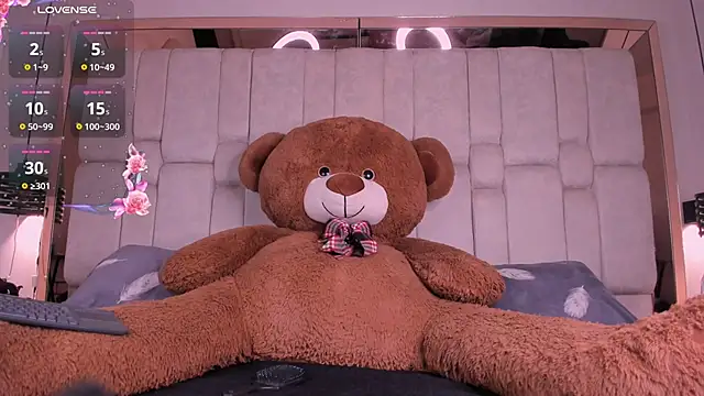 Daia Ortiz online show from 10.19.25