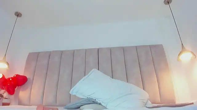 Snapshot of Sofiia_Rossee_ chatting on 03.12.25 Sofiia Rossee online show from 03.12.25