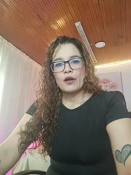 Rose Thompson1 online show from 06.25.26