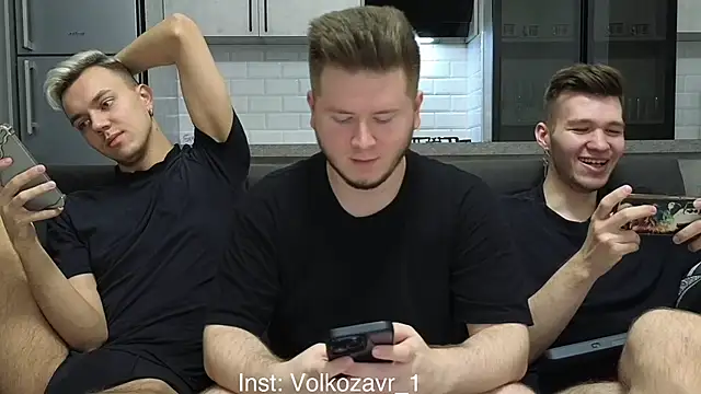 boys sobolisha online show from 10.22.25