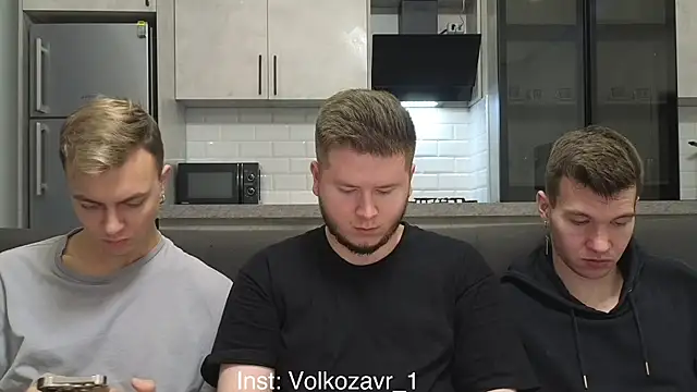 boys sobolisha online show from 12.13.25