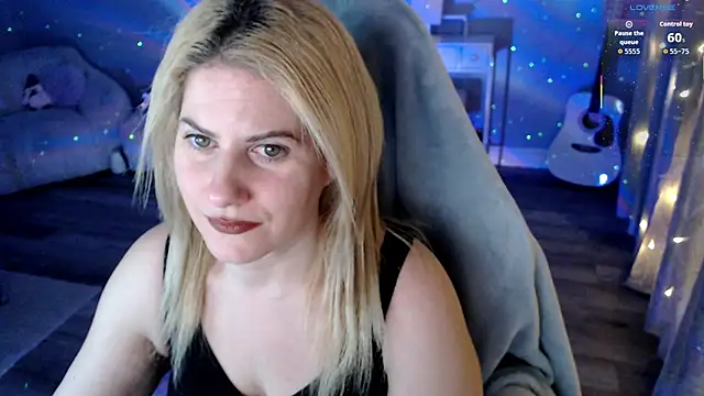 BellaStar84 online show from 02.12.26