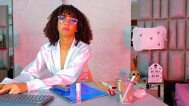 CamilaJohnston online show from 10.09.25