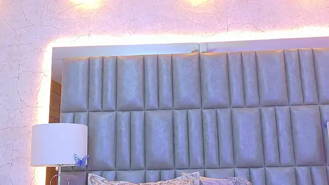 CamilaJohnston online show from 04.14.26