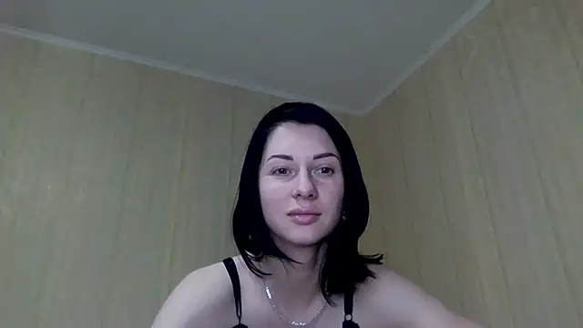 Snapshot of _Black-Panther_ chatting on 10.12.25 Black-Panther online show from 10.12.25