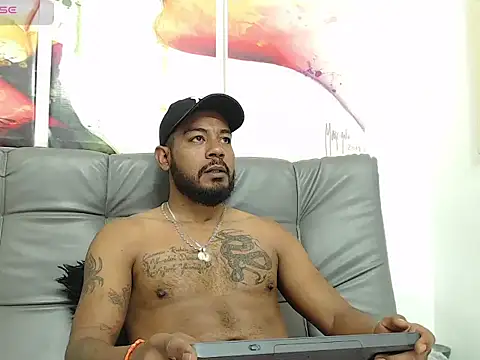 Snapshot of BladeFoxxx1 chatting on 10.18.25 BladeFoxxx1 online show from 10.18.25