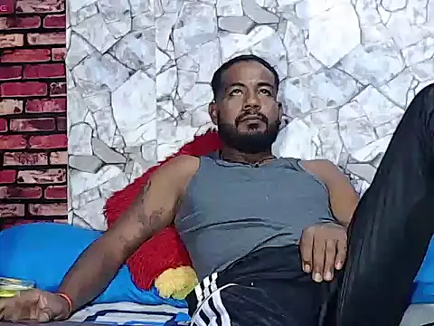 Snapshot of BladeFoxxx1 chatting on 02.19.26 BladeFoxxx1 online show from 02.19.26