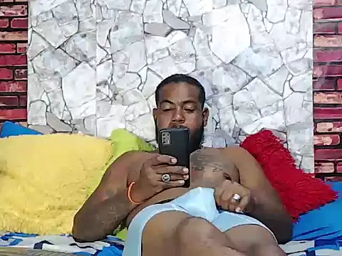 Snapshot of BladeFoxxx1 chatting on 02.25.26 BladeFoxxx1 online show from 02.25.26