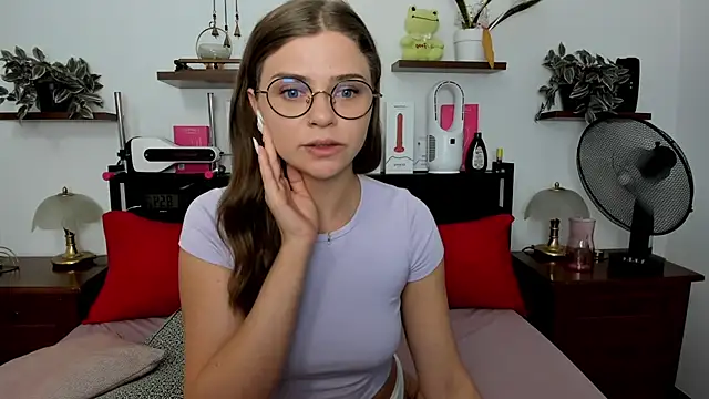 HaleyReedme online show from 07.16.26