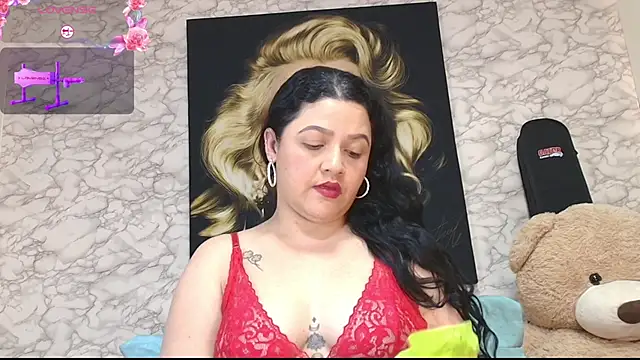Snapshot of nataliaesmith_24 chatting on 04.25.26 nataliaesmith 24 online show from 04.25.26