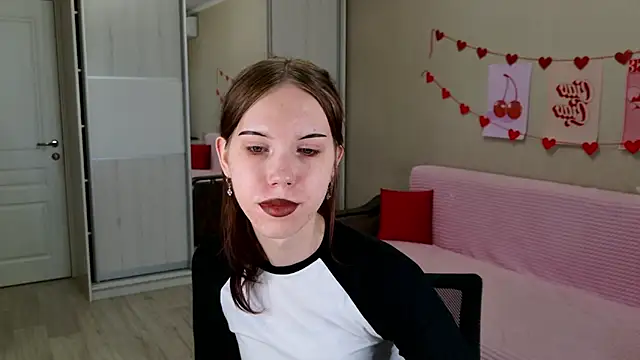 Snapshot of Pussy_Without_pussy chatting on 03.21.25 Pussy Without pussy online show from 03.21.25