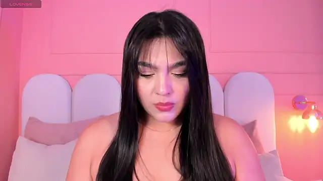 eva sainnt online show from 02.14.26