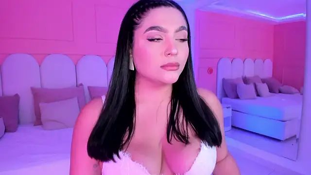 eva sainnt online show from 04.06.26