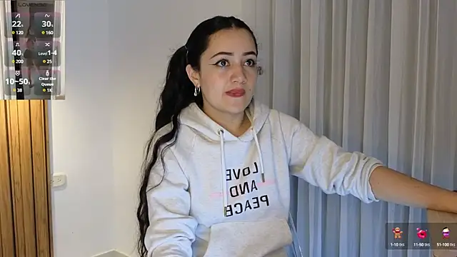 Snapshot of Isa_1207 chatting on 03.23.25 Isa 1207 online show from 03.23.25