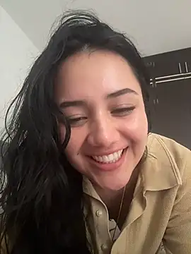 Snapshot of Isa_1207 chatting on 11.16.25 Isa 1207 online show from 11.16.25