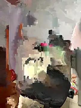 Snapshot of Xcel98r chatting on 04.30.26 Xcel98r online show from 04.30.26