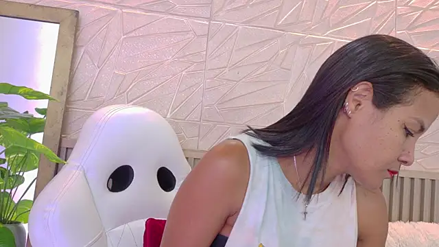 Gaviluc  online show from 04.20.26