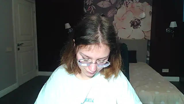 AngelinaLow online show from 03.13.25