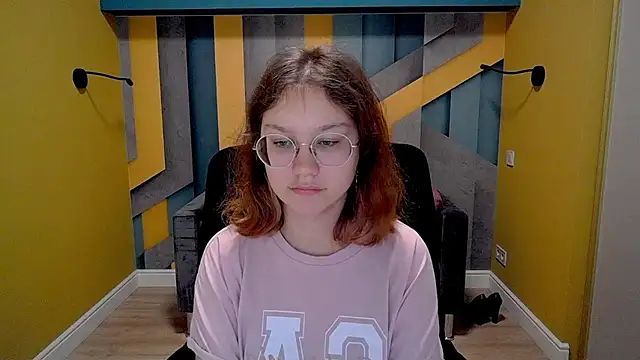 AngelinaLow online show from 03.16.25