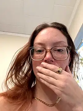 SpaceCowWhore online show from 01.15.26