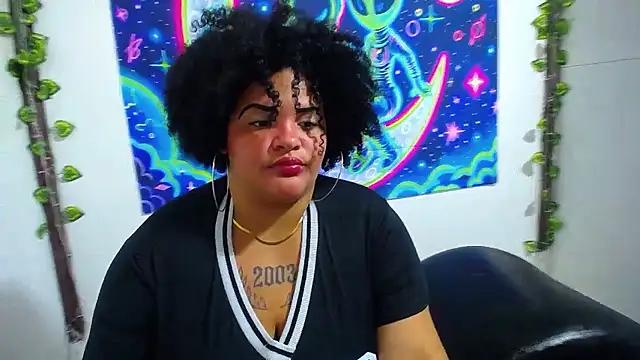 latina bigboos25 online show from 01.10.26