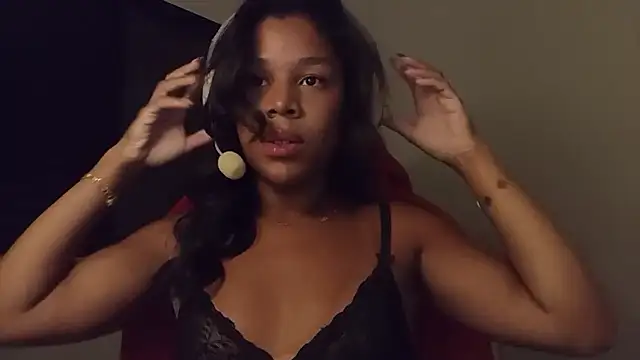 cammydebora online show from 10.02.25