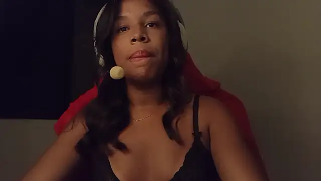 cammydebora online show from 10.03.25