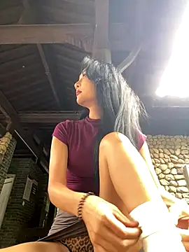 linger-23 online show from 09.23.25