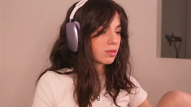 mystica  online show from 11.24.25