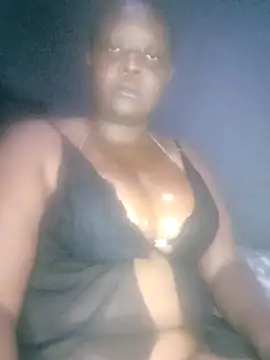 Snapshot of HerPleasure2025 chatting on 03.18.25 HerPleasure2025 online show from 03.18.25