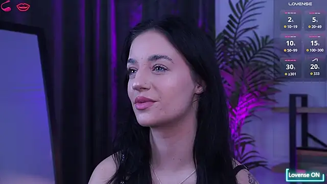 Snapshot of LexiiDarling chatting on 10.04.25 LexiiDarling online show from 10.04.25