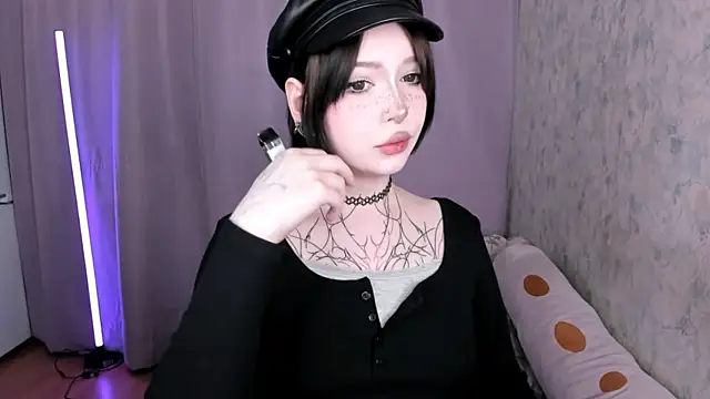Snapshot of amelia_mays_xx chatting on 07.08.26 amelia mays xx online show from 07.08.26