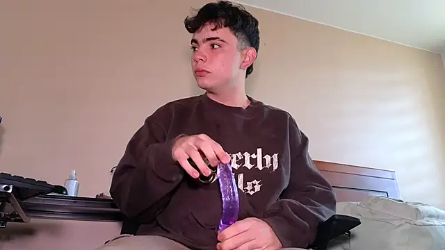 lukeboyce33 online show from 09.16.25