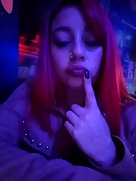 Snapshot of LEIDY_LORENA chatting on 10.19.25 LEIDY LORENA online show from 10.19.25