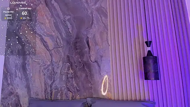 Snapshot of MiaScott5 chatting on 09.20.25 MiaScott5 online show from 09.20.25