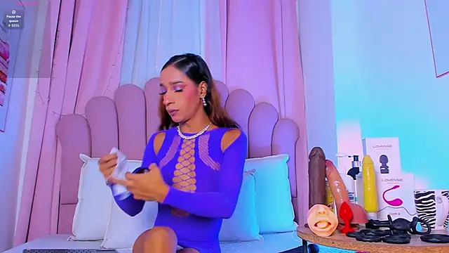 NicoleMadrird online show from 03.11.26