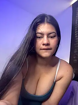 Snapshot of Saanvi21 chatting on 03.22.25 Saanvi21 online show from 03.22.25