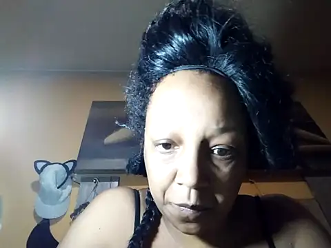 Snapshot of Tatyhotevony chatting on 03.20.25 Tatyhotevony online show from 03.20.25