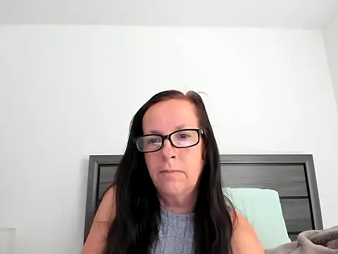 peachgoddess online show from 04.15.26