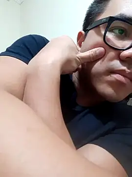 Snapshot of awesometeacher33 chatting on 03.17.25 awesometeacher33 online show from 03.17.25