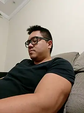 Snapshot of awesometeacher33 chatting on 09.18.25 awesometeacher33 online show from 09.18.25