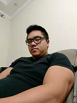 Snapshot of awesometeacher33 chatting on 09.28.25 awesometeacher33 online show from 09.28.25