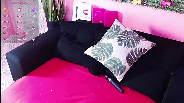 DianaGom online show from 10.05.25