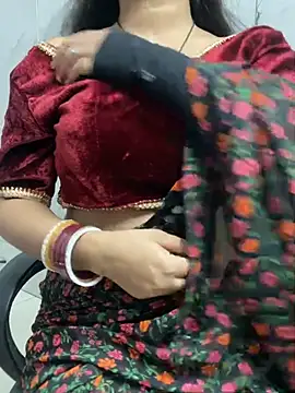 Snapshot of jhanvi_boo chatting on 06.25.26 jhanvi boo online show from 06.25.26