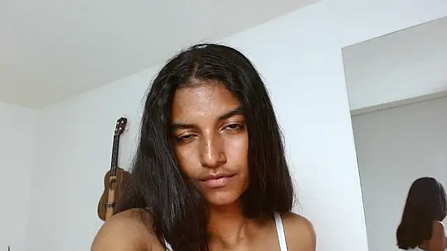 YuliethPetite online show from 03.16.25