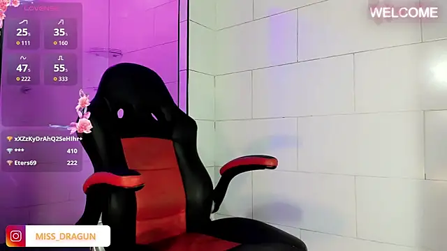 Dayana Dias online show from 10.11.25