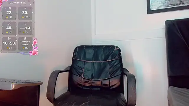 Dayana Dias online show from 12.19.25